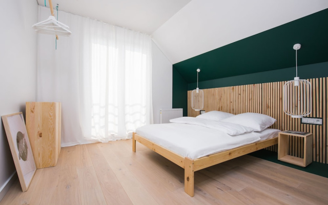 Colors Apartments