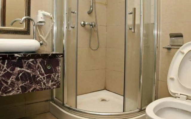 Super 8 Hotel (Fuzhou Changle Shiyang Subway Station)(速8酒店（福州长乐十洋地铁站店）)