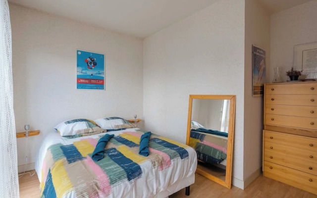 Charm 2 Rooms With Parking in Heart of Deauville