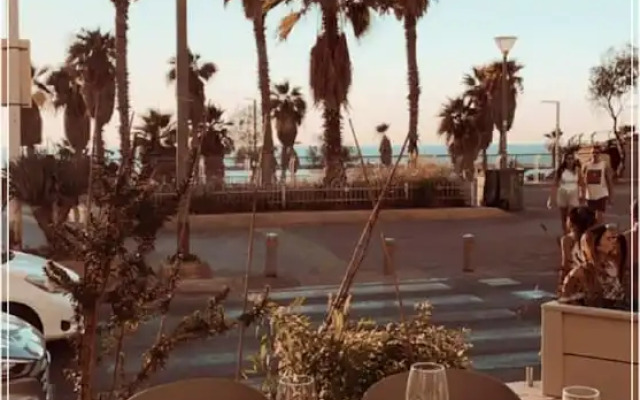 88 Beach Hotel And Spa By TLV Hotels