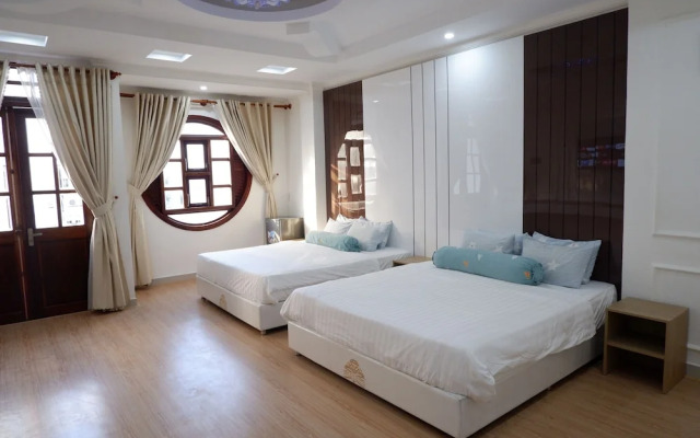 Winter Spring Homestay Center