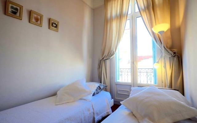 Captivating 3-bed Apartment in Cannes