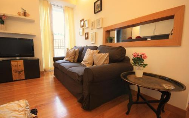 Myplace - Lisbon - Camoes