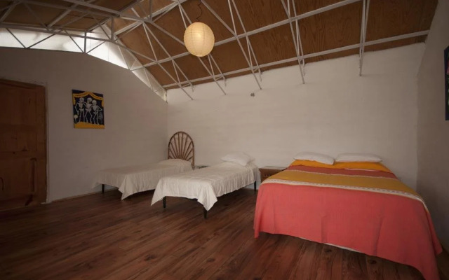 Reencuentro Rancho & Eco-Hotel