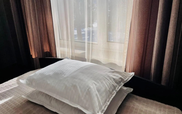 Grand Altai Manzherok (Гранд Алтай Манжерок)