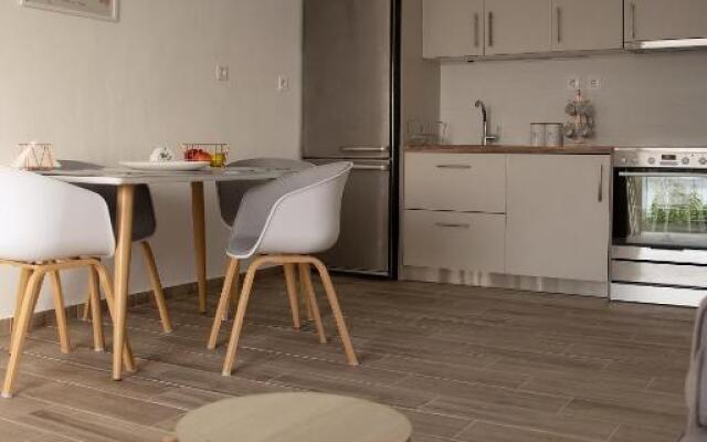 Irida's sea front apartment with astonishing view