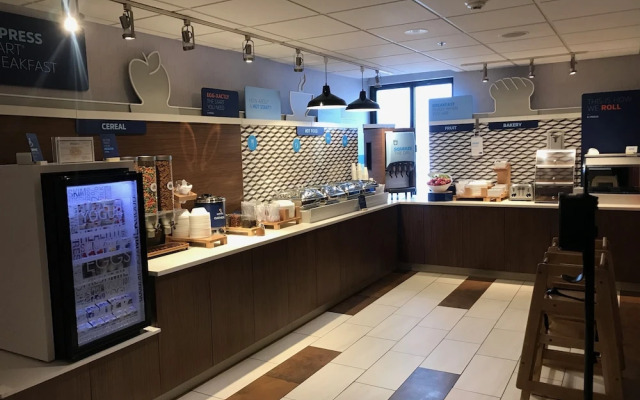 Hampton Inn Rochester South