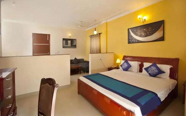 OYO Premium DLF Phase 4