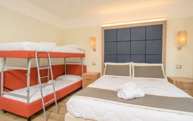 Hotel ATLAS