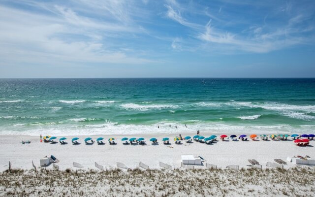 Inlet Reef 605 2 Bedroom Condo by RedAwning