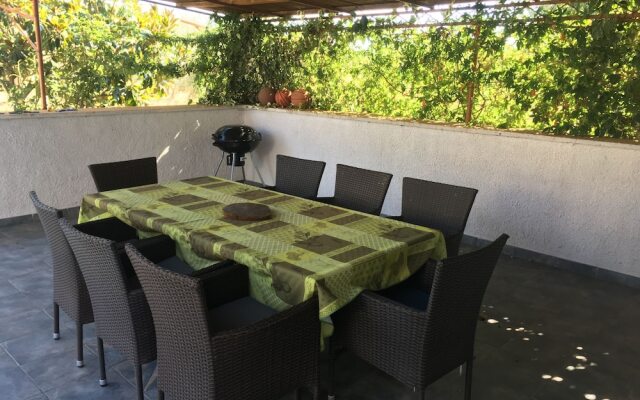 House Erra -family Frendly House