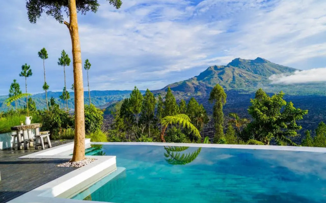 Sari Sky Villa