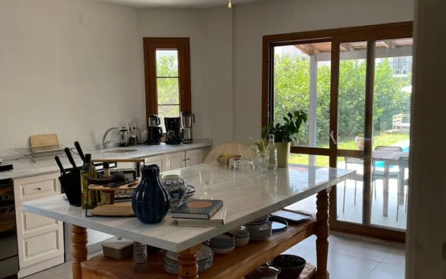 Villa With Private Pool and Garden in Dalyan
