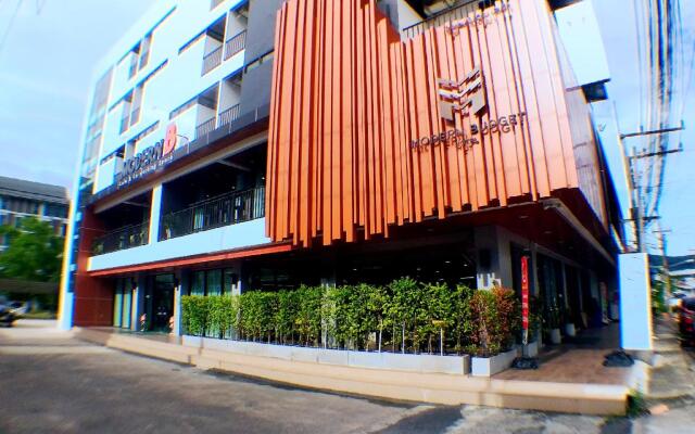 Modern Budget Hotel HatYai Thailand