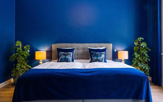 'Gem Suites Hotel Apartments