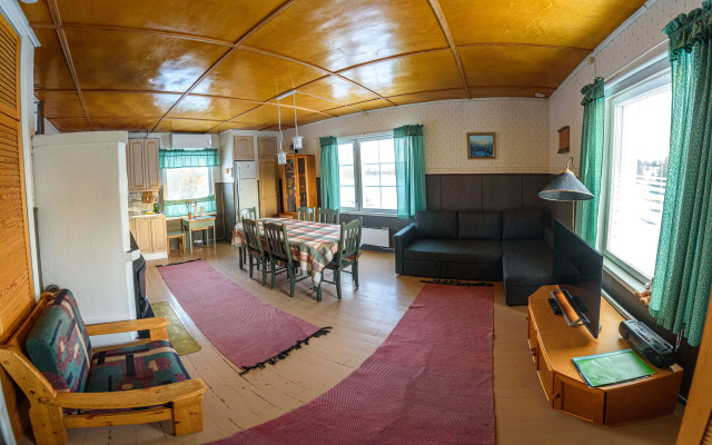 Holiday Village Kuukiuru