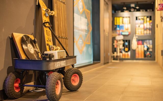 CHUAN HOUSE Shinsaibashi Nishi