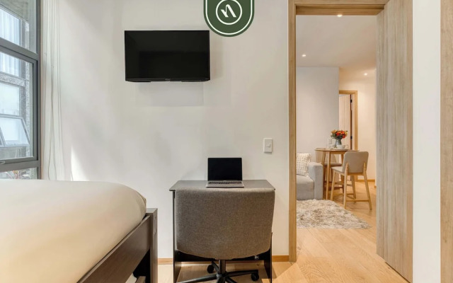 Unicoroma Tmaple 302