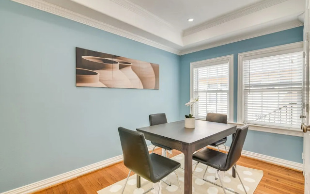 Vibrant Houston Getaway: 5 Mi to Downtown Aquarium