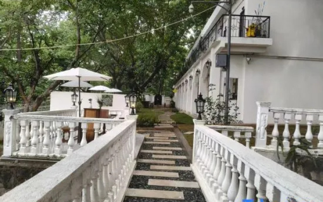 Jinxi · Lucky | Mountain Moon Health and Beauty Stay (Panzhihua Park Branch) – Outside – Panzhihua