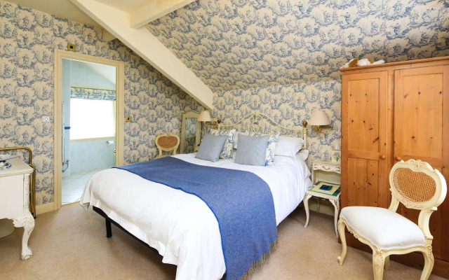 The Old Vicarage Dolfor