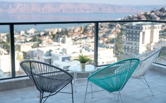 Dov Garden apartment with private pool