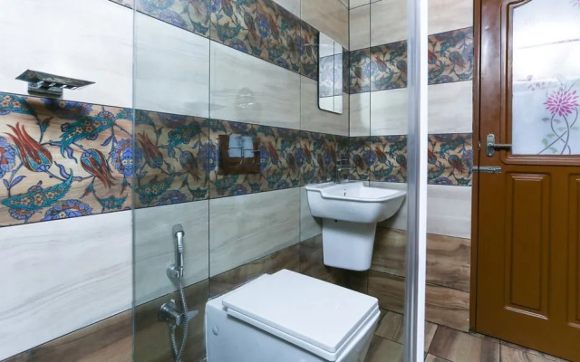 Treebo Cmks Habitat Center, Cochin