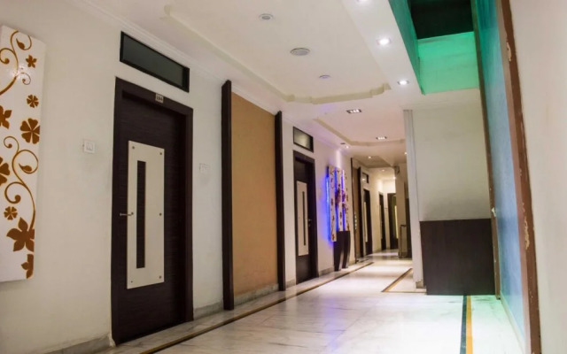 Hotel Ronak Plaza