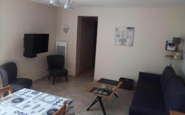 Gîte Saint-Aubin-la-Plaine, 3 pièces, 4 personnes - FR-1-426-224