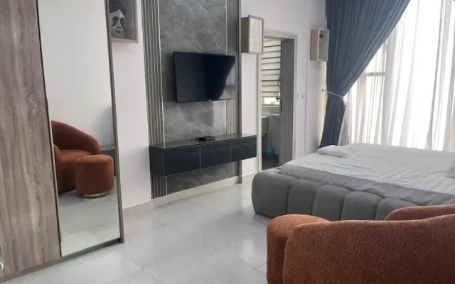 Luxury 4Bed Apartment Ikoyi