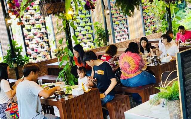 Ban Suan Leelawadee Resort