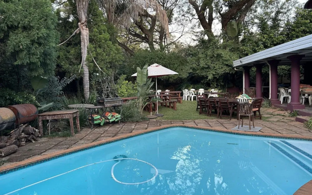 Pebble Fountain Guesthouse