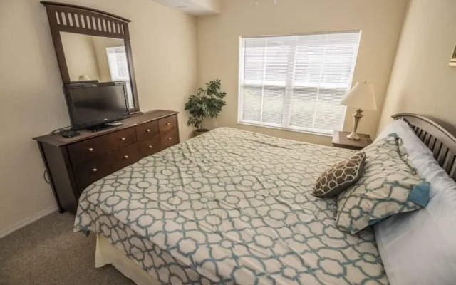 Lin's Villas at Seven Dwarfs Condo