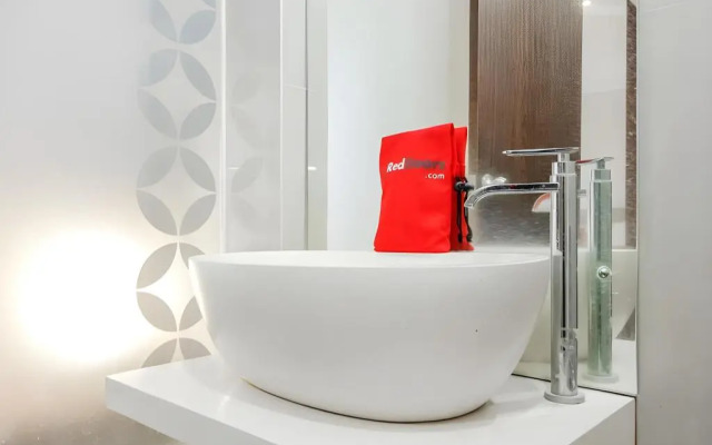 RedDoorz Plus @ TB Simatupang