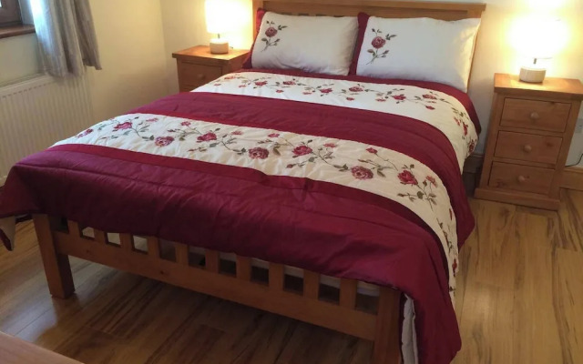 Dingle Holiday Haven - Comfortable 3 Bedroom House