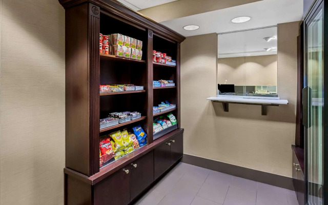 Comfort Inn & Suites Somerset - New Brunswick
