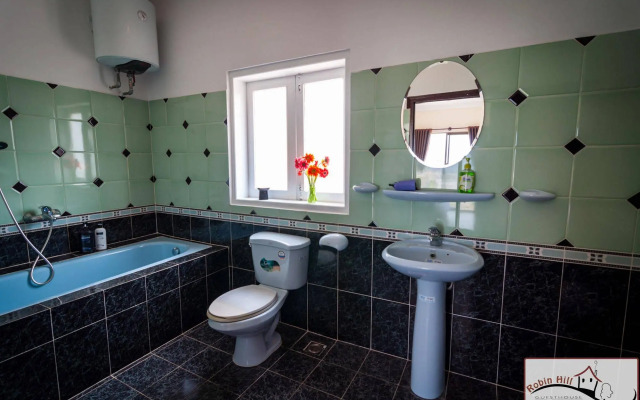 Robin Hill Guesthouse