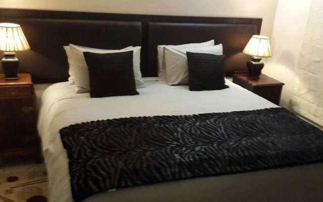 Magaliqua Guest House
