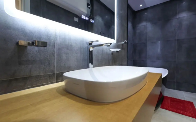 Grandstay Apartments 007
