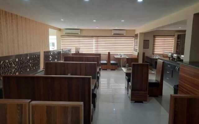 Solitaire hotel Lekki
