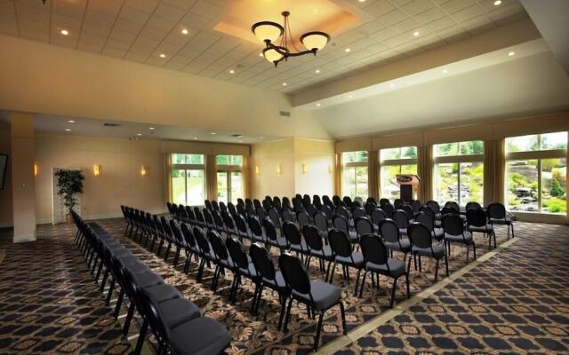 Atkinson Resort & Country Club