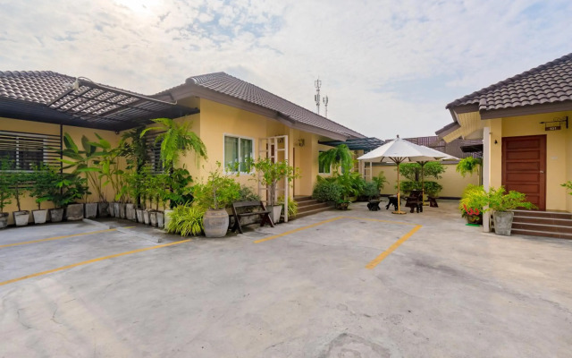 Suphan Lake Hometel