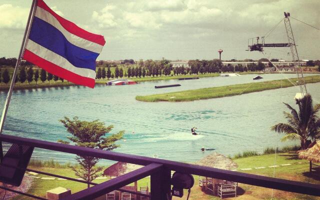 Ride n Lazy @ Thai Wake Park