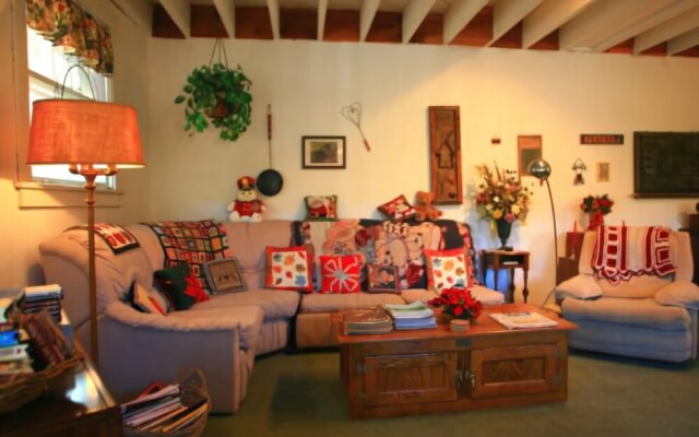 School House Inn Bed & Breakfast