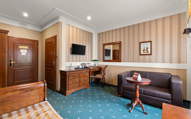 Hotel Diament Arsenal Palace Katowice/Chorzów