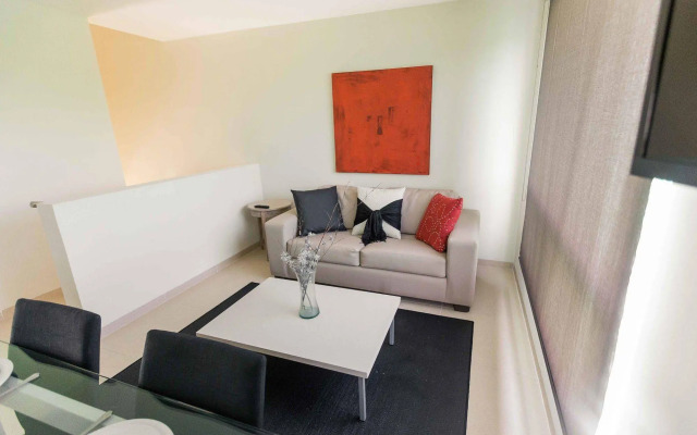 Redwood Villas Extended Stay Zona Industrial