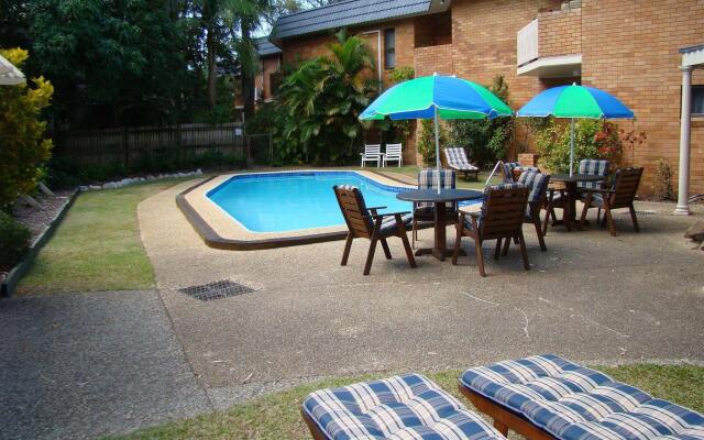 Noosa Yallambee Holiday Apartments