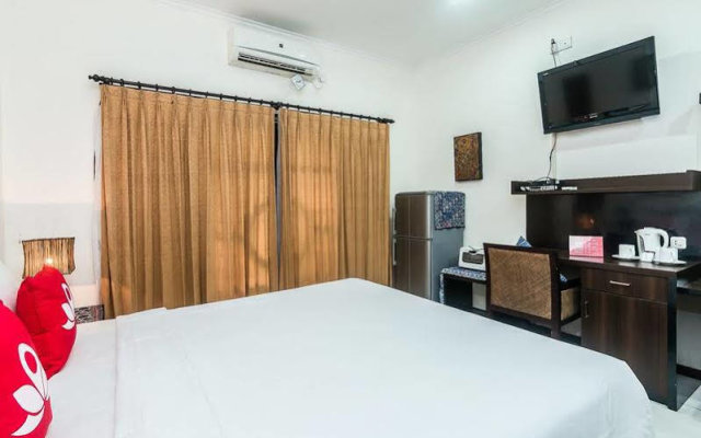 ZenRooms Seminyak Gunung Athena