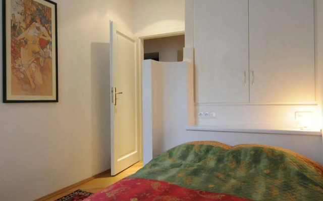 PVH Charming Flats Odboru
