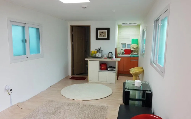 Hongcheon Daebakine Pension